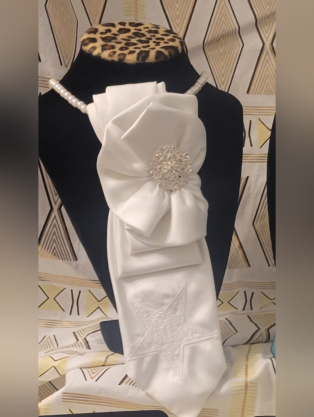 Elegant White Hetringbone Floral Necktie with Crystal Brooch.
